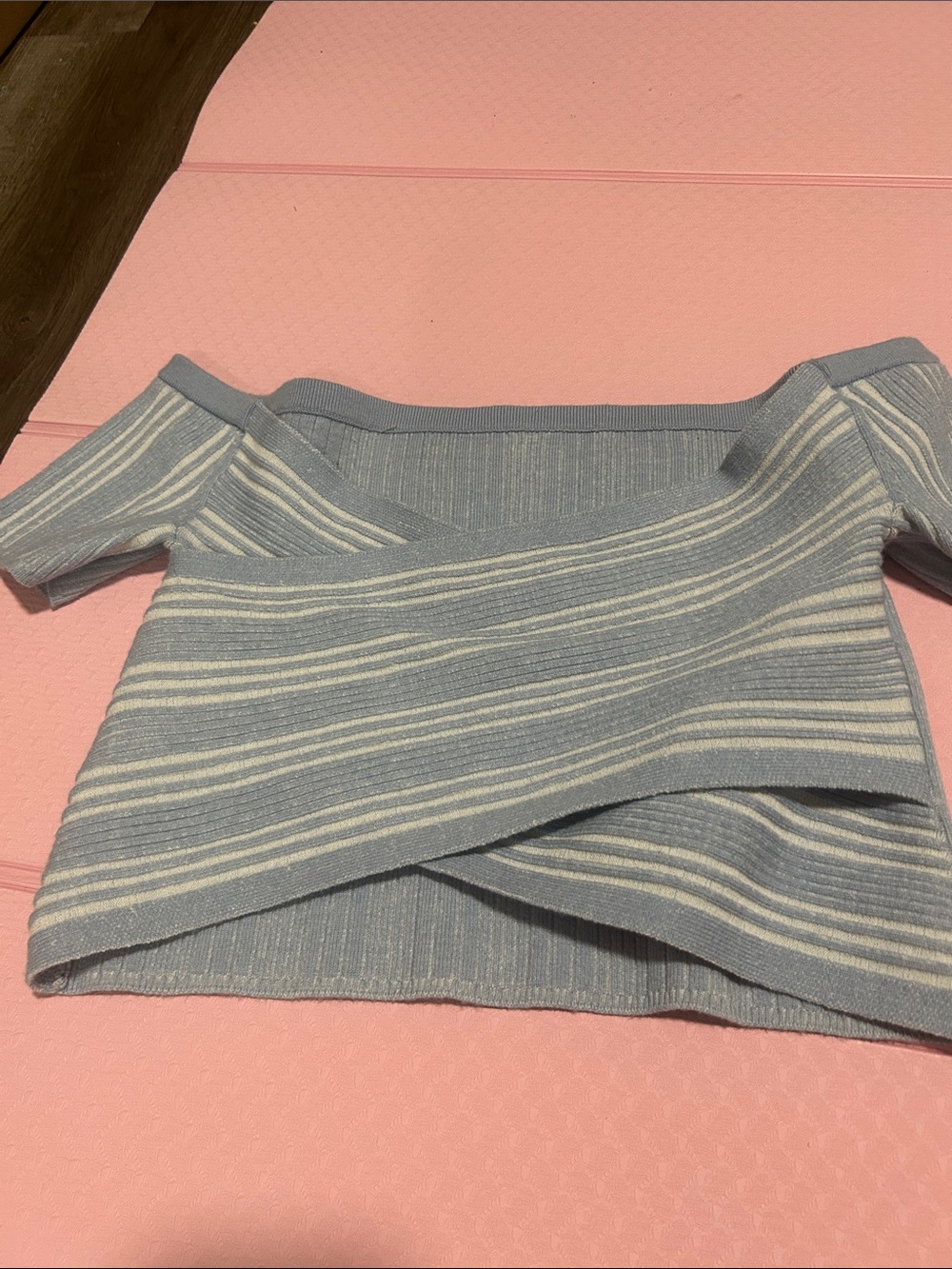 Aerie Light Blue Striped Off-Shoulder Women's Sweater